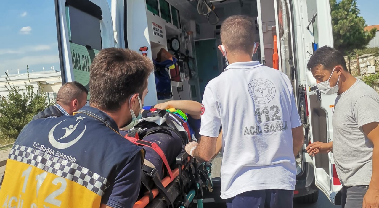 4 metrelik çukura düştü! AFAD ekipleri tarafından kurtarıldı